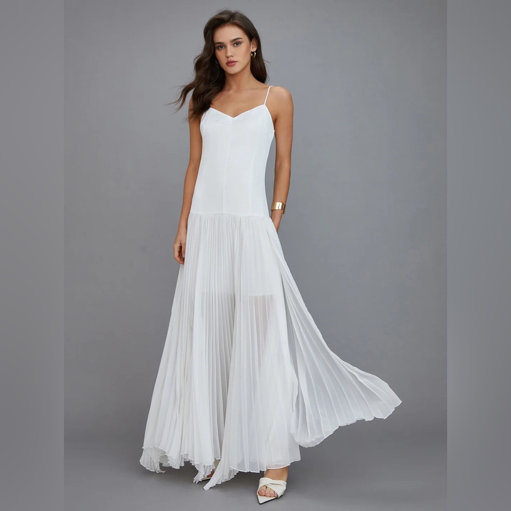 Commense Elegant White Pleated Maxi Dress
